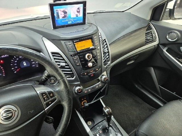 6011001811R10.jpg