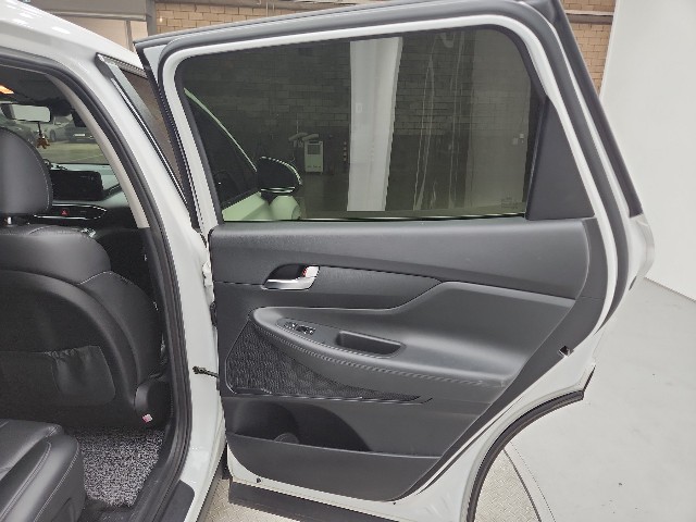 lotterental_143043512_Z0HRC_1.jpg
