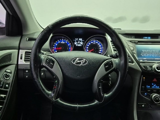 6081000895R9.jpg