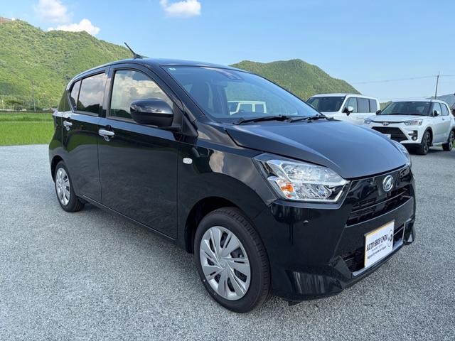 0720327A30260704W00105.jpg