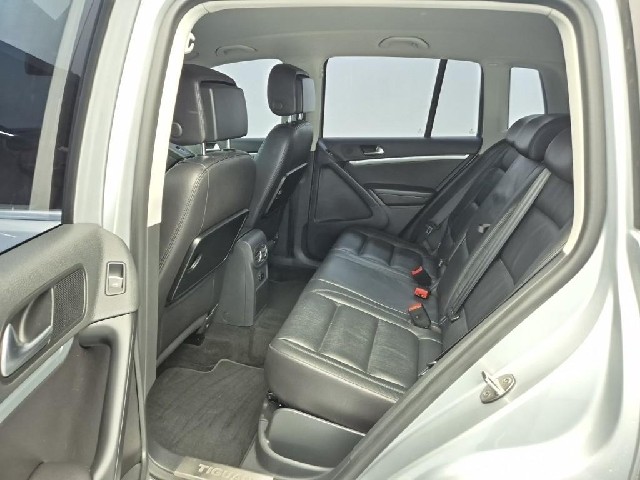 6041500803R12.jpg