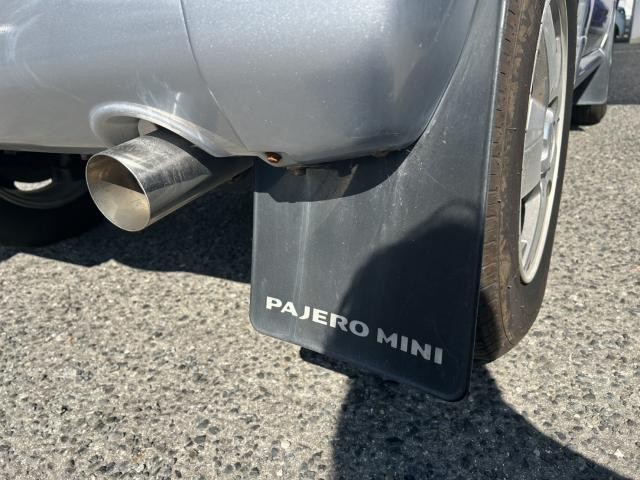 27072533_carP_l_20.jpg