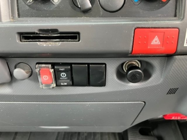 ec90bf78421430859290bf8366cc09d1.jpg