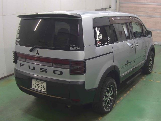 e9be54abc1a5a53c7b056b79d6031720.jpg