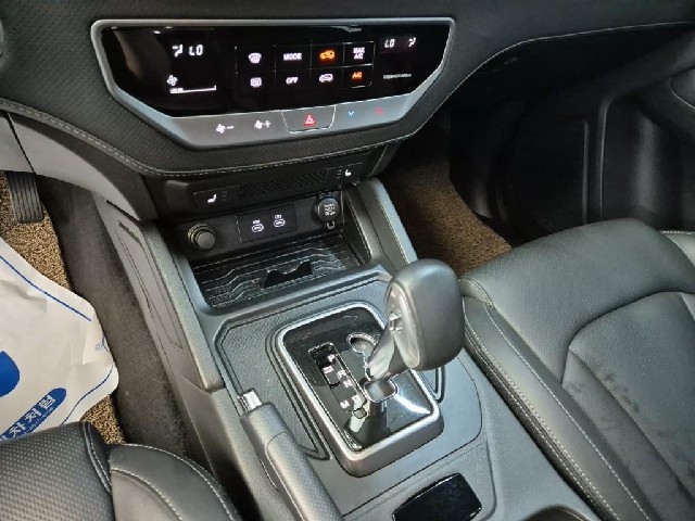 6081502018R8.jpg