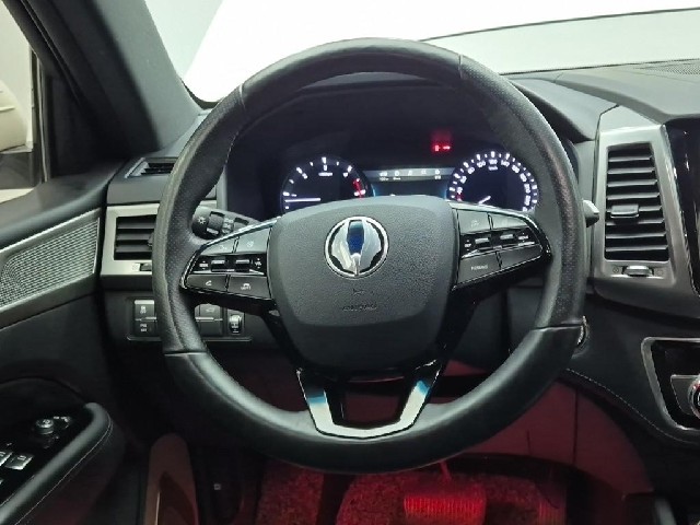 6051001156R9.jpg