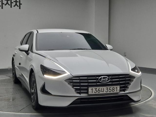 6061000281R4.jpg