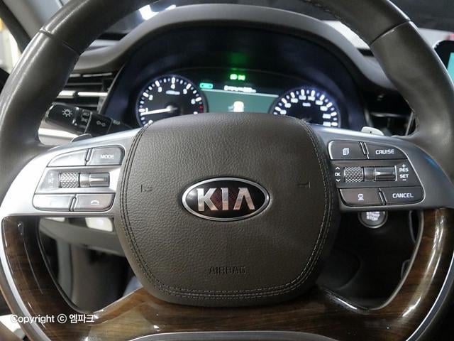 3081500106R8.jpg