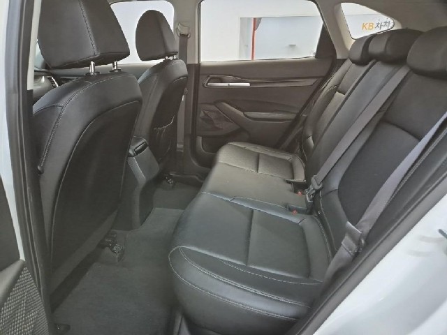 6101501785R12.jpg