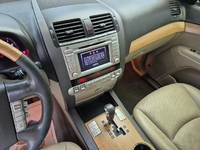 6101501614R10.jpg