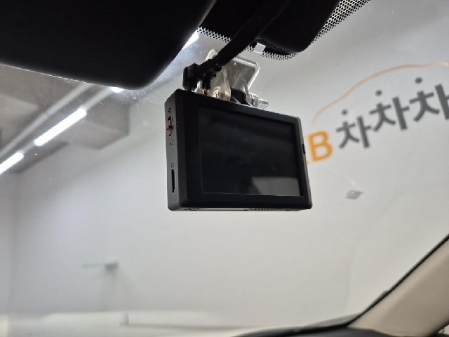 6101502134R17.jpg