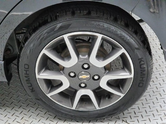6101501959R20.jpg