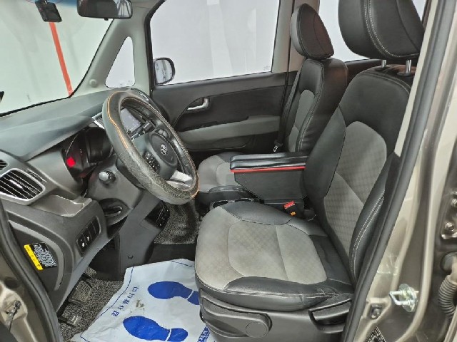 6101002218R11.jpg