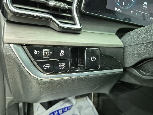6101001805R17.jpg