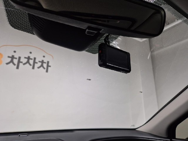 6051000117R16.jpg