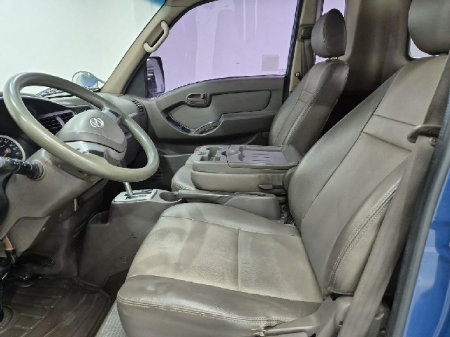 6101000565R10.jpg