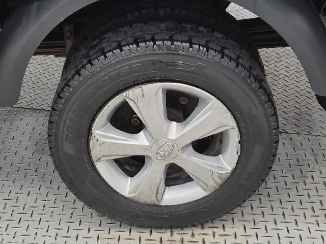6101000565R15.jpg