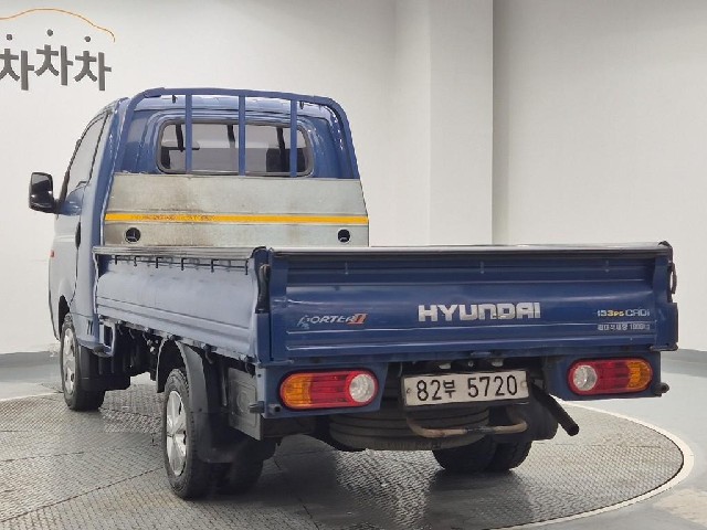 6101000565R2.jpg