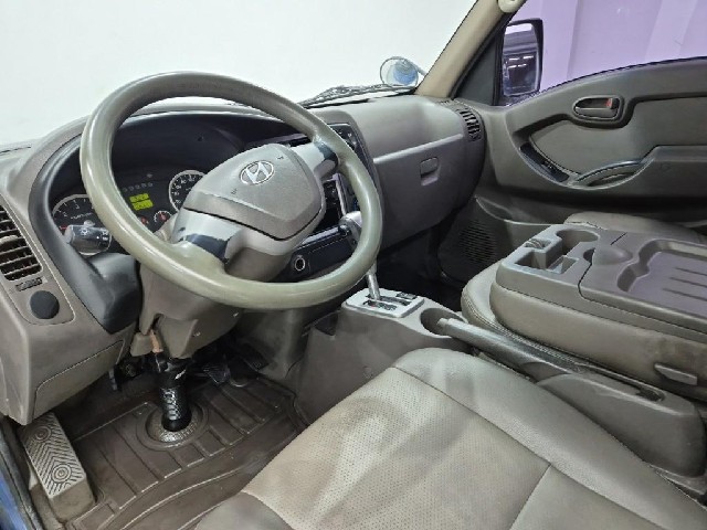 6101000565R6.jpg