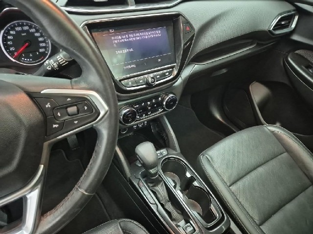 6041001367R10.jpg