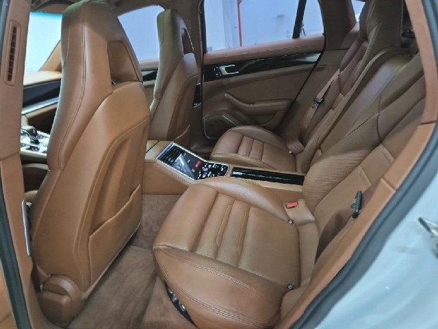6101501979R12.jpg