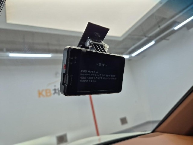 6101501979R17.jpg