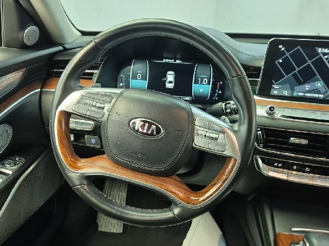 6101501724R9.jpg