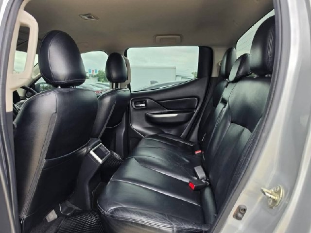 dbcbd0bf23b960bec8ba5efc4c42768c.jpeg