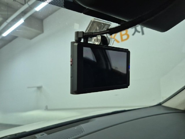 6101502201R17.jpg