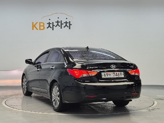 6101501352R2.jpg