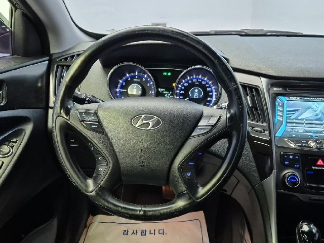 6101501352R9.jpg