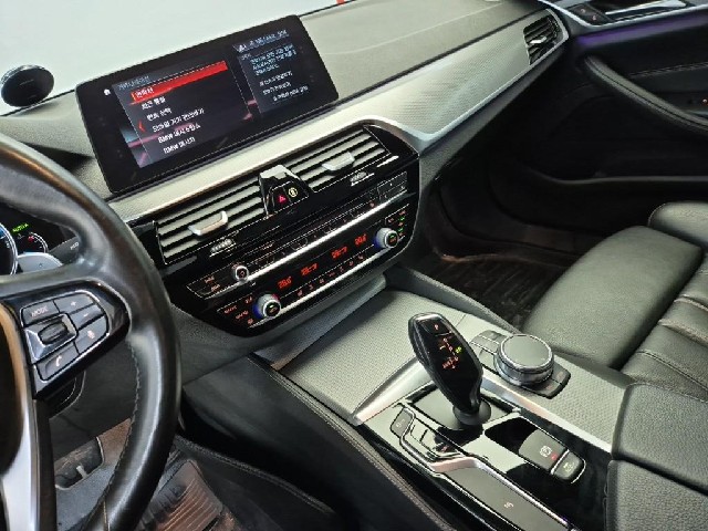 6101502008R10.jpg