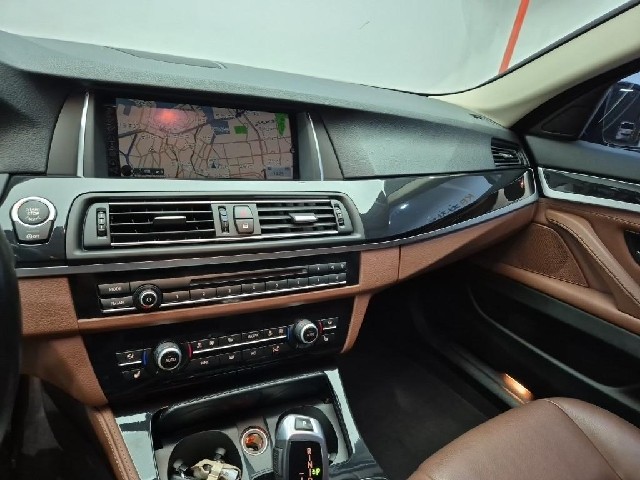 6101001781R10.jpg