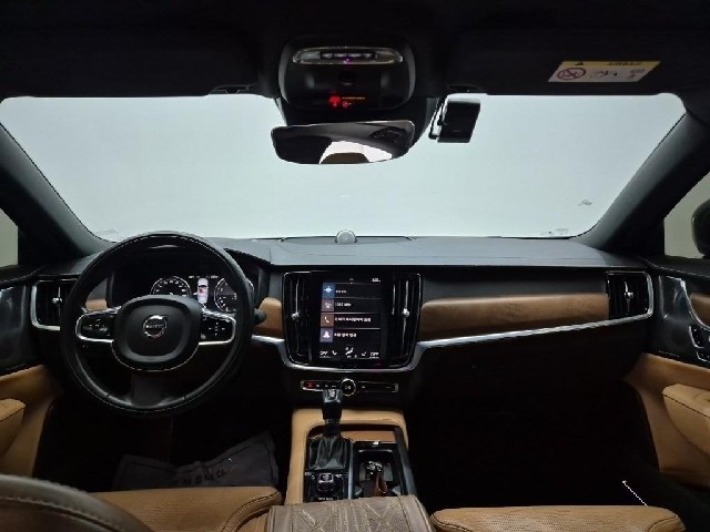 6101001759R7.jpg