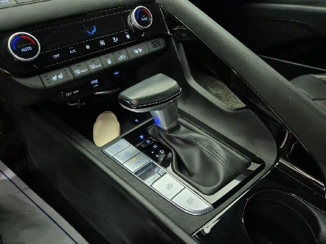 6101002111R8.jpg