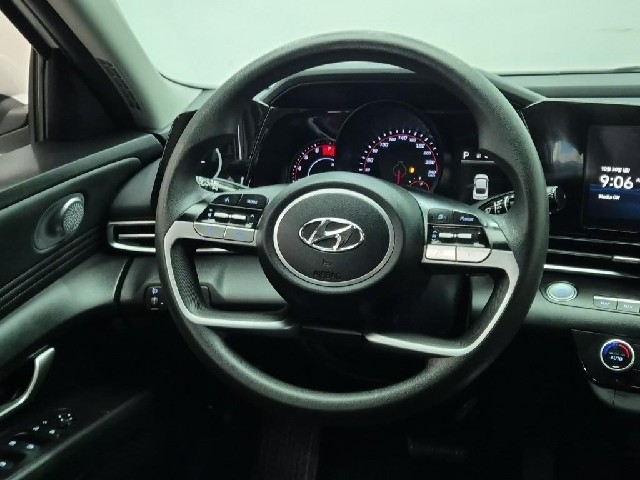 6101001582R9.jpg