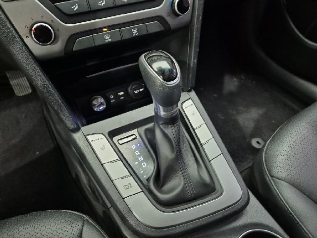 6051000158R8.jpg