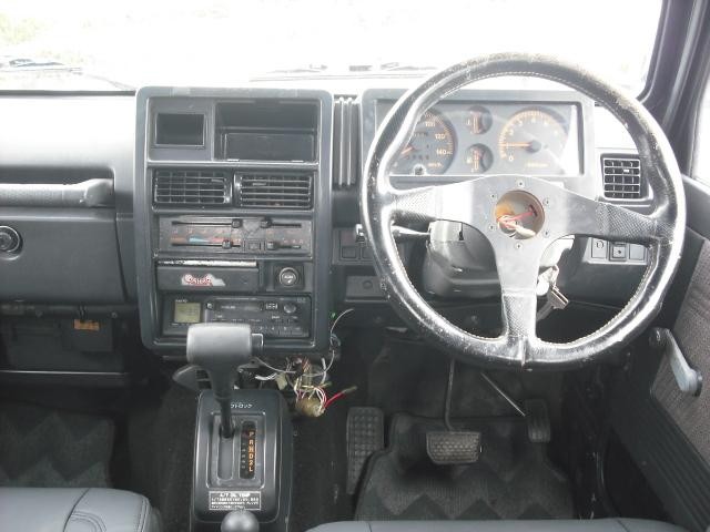 0504216A30220125W00315.jpg