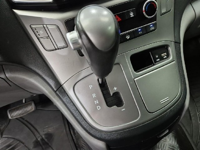 6081001948R8.jpg