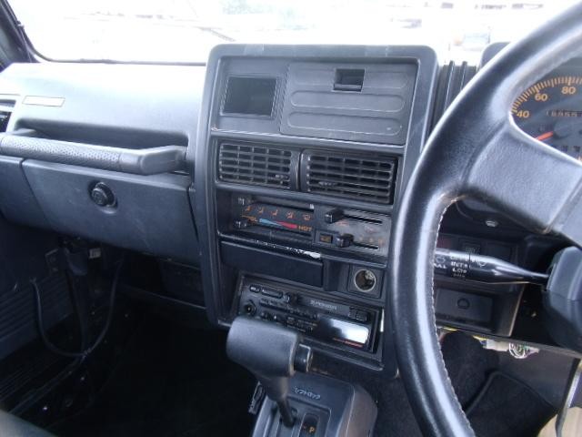 0504216A30250628W00116.jpg