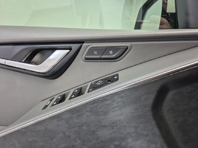 6051500254R18.jpg
