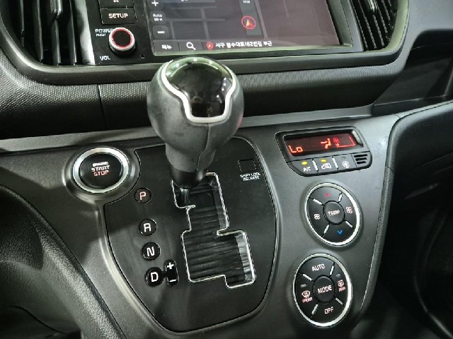 6081002417R8.jpg