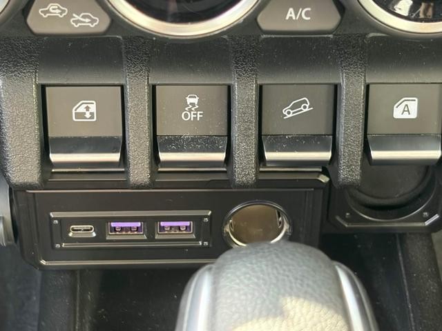 0500054A30261017W00113.jpg