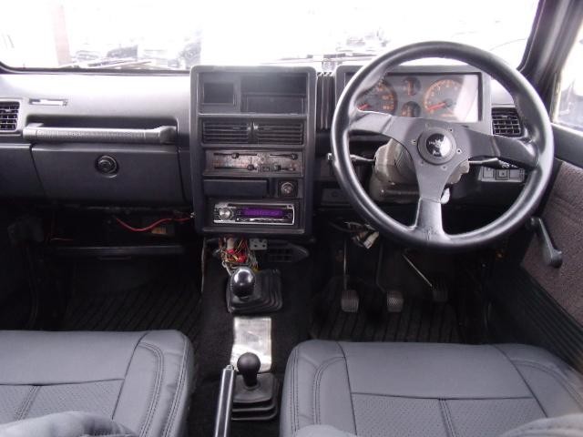 0504216A30250208W00116.jpg