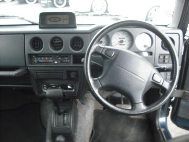 0504216A30230331W00216.jpg