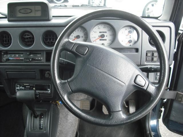 0504216A30230331W00217.jpg