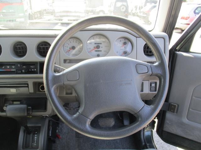 0504216A30201010W00416.jpg