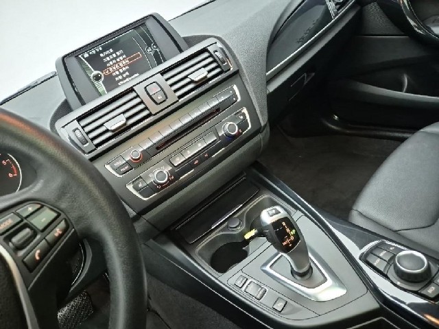 6021501932R10.jpg