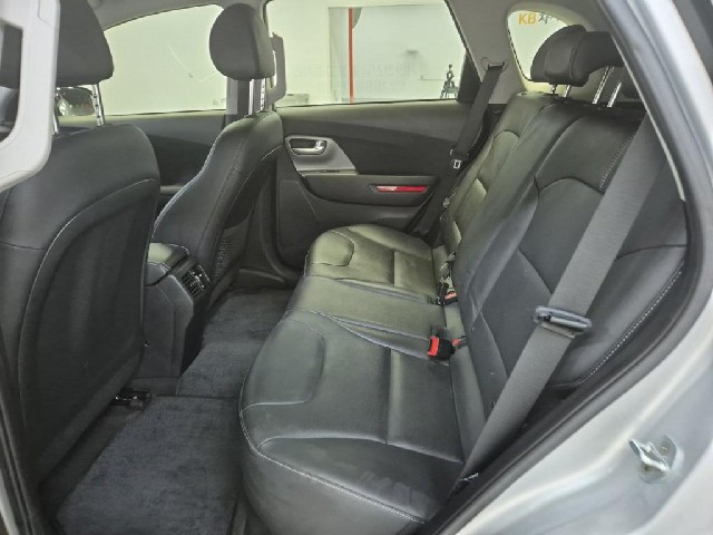 6081502135R12.jpg
