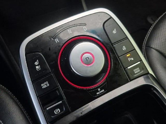6081502135R8.jpg
